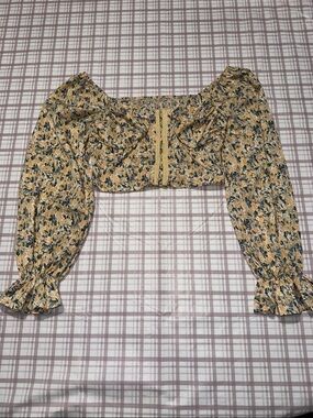 SHEIN Mustard Floral Square-Neck Puff Sleeve Crop Top